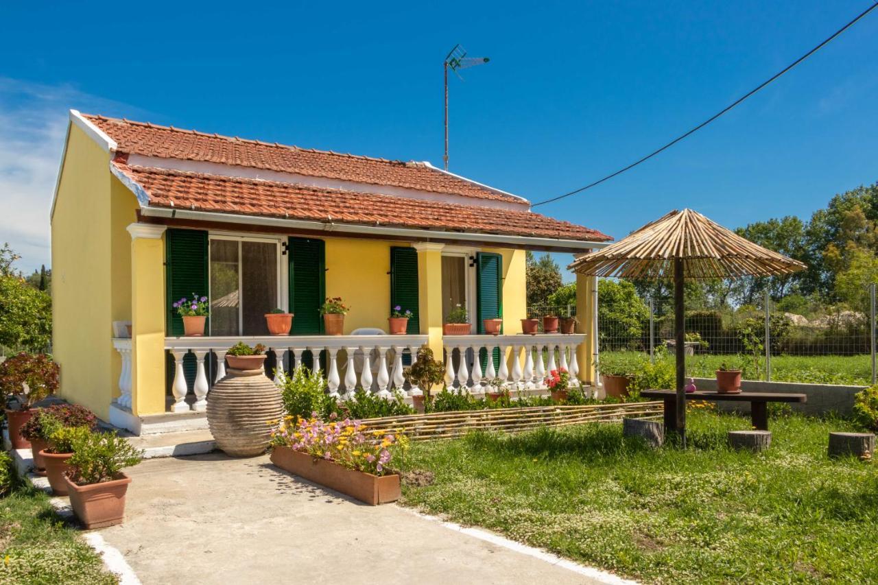 Teta'S Holiday Home Melíkia Extérieur photo