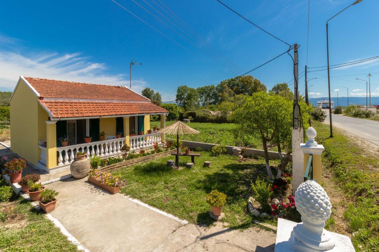 Teta'S Holiday Home Melíkia Extérieur photo